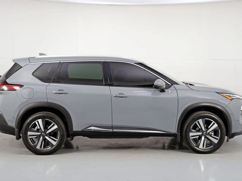 Used 2023 Nissan Rogue SL w/ SL Premium Package image 51