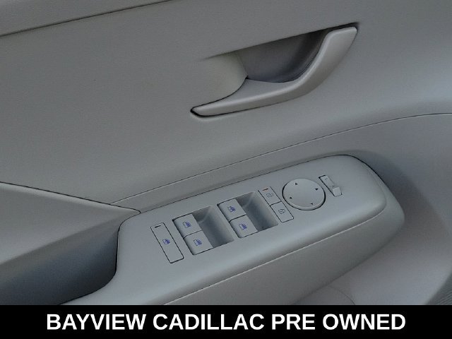 Used 2025 Hyundai Kona SEL FWD image 21