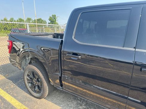 Used 2023 Ford F150 Platinum w/ Equipment Group 701A High AWD/4WD image 7