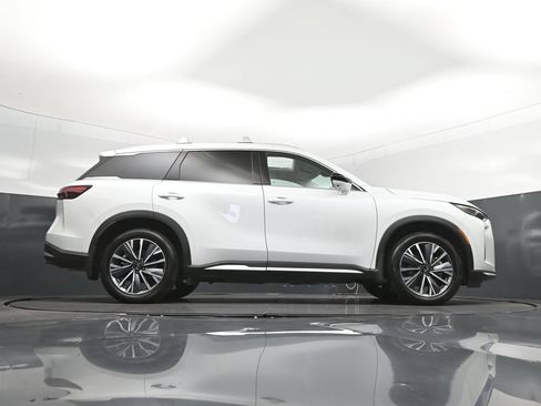 Certified 2026 INFINITI QX60 Luxe w/ Cargo Package FWD image 44