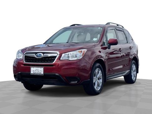 Used 2015 Subaru Forester 2.5i Premium AWD/4WD image 1