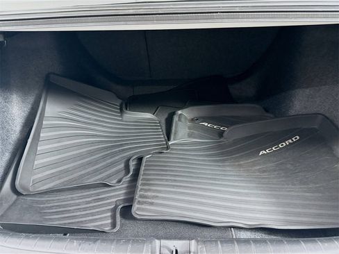 Used 2022 Honda Accord Sport image 18