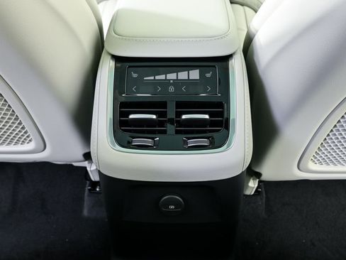 New 2026 Volvo XC90 T8 Ultra w/ Protection Package Premier image 20