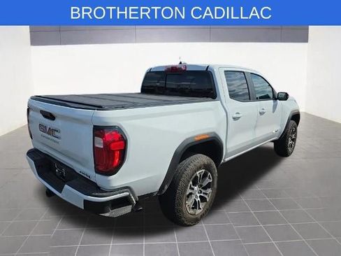 Used 2024 GMC Canyon AT4 w/ AT4 Premium Package AWD/4WD image 8