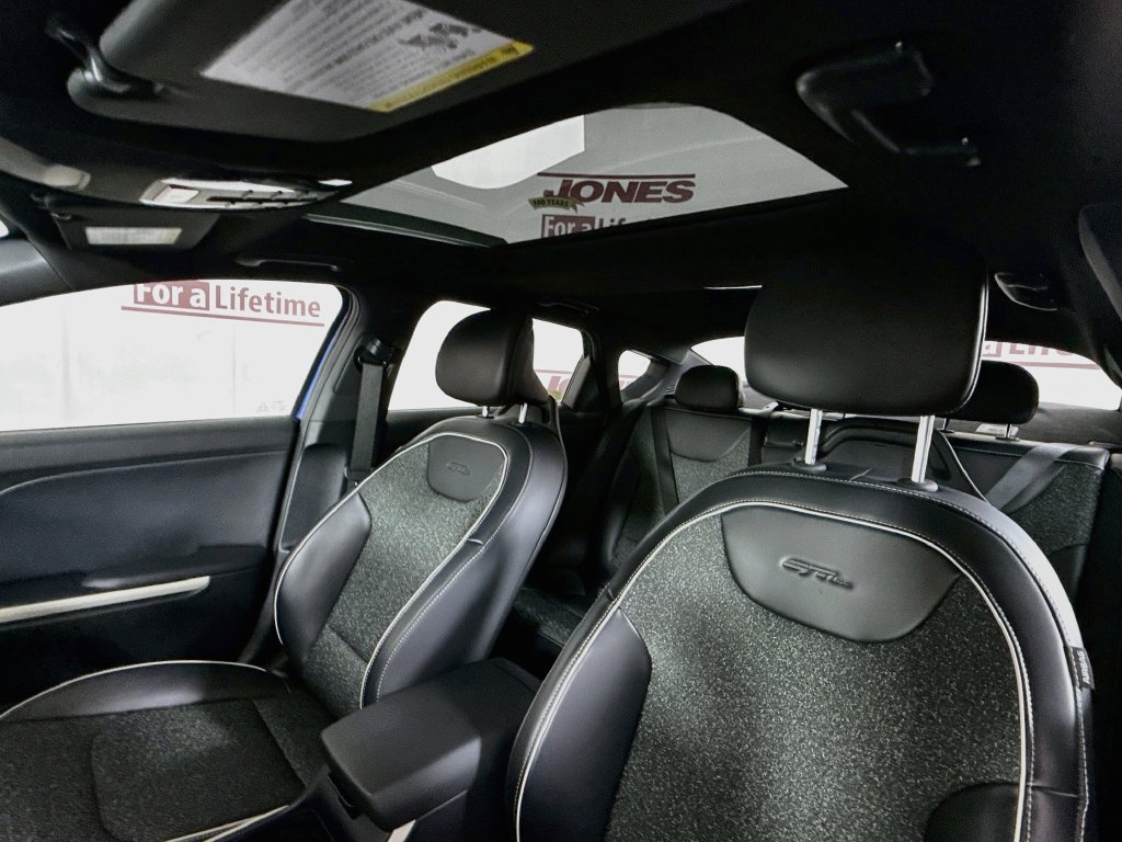 Used 2025 Kia K4 GT-Line w/ GT-Line Sunroof Package FWD image 12