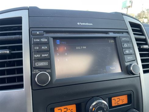 Used 2020 Nissan Frontier PRO-4X image 13