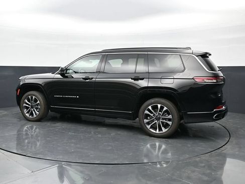 Used 2024 Jeep Grand Cherokee L Overland AWD/4WD image 7