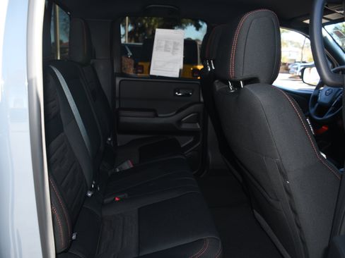 Used 2025 Nissan Frontier Pro-X w/ Pro Convenience Package image 18