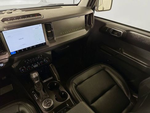 Used 2025 Ford Bronco Badlands AWD/4WD image 26