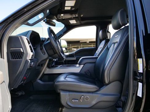Used 2022 Ford F250 Platinum w/ Tremor Off-Road Package AWD/4WD image 29