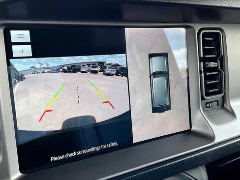 Used 2022 Ford Bronco Outer Banks w/ Sasquatch Package image 25