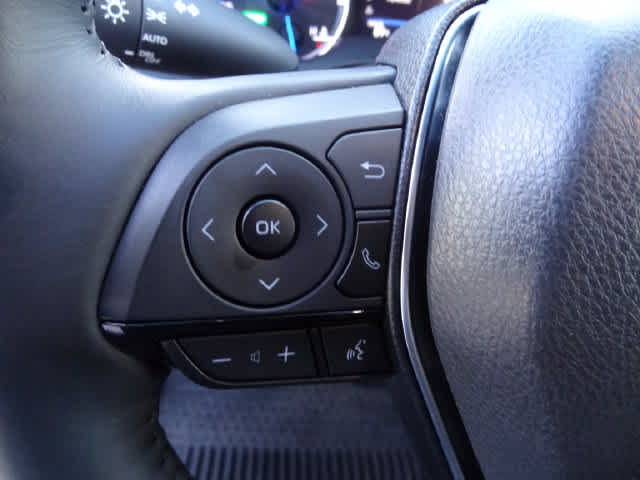 Used 2021 Toyota Venza XLE w/ Softex Package AWD/4WD image 19