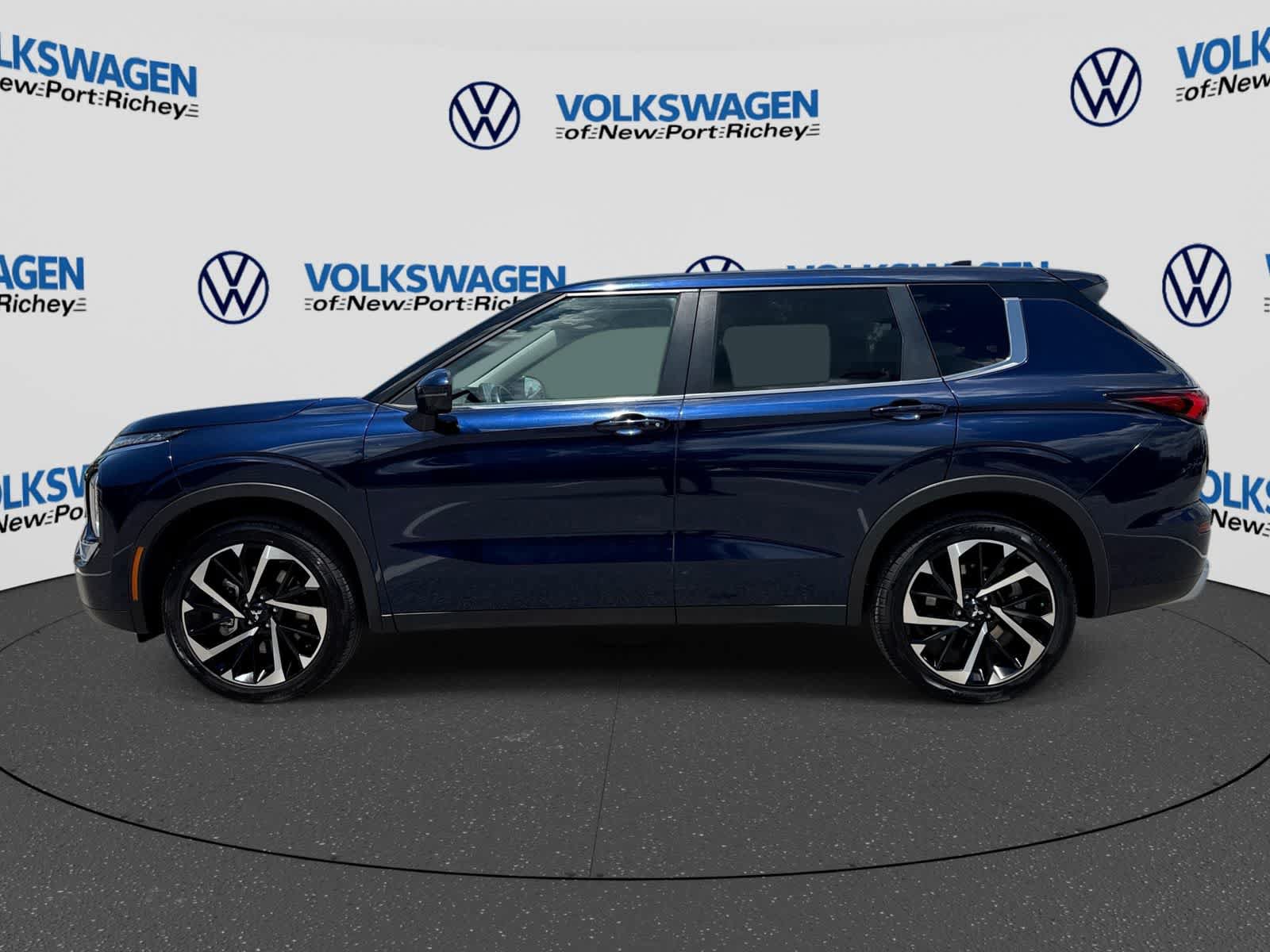 Used 2024 Mitsubishi Outlander SE FWD image 11
