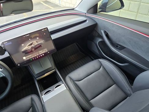 Used 2025 Tesla Model 3 Long Range image 21