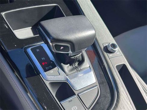 Used 2023 Audi A4 2.0T Premium Plus image 28