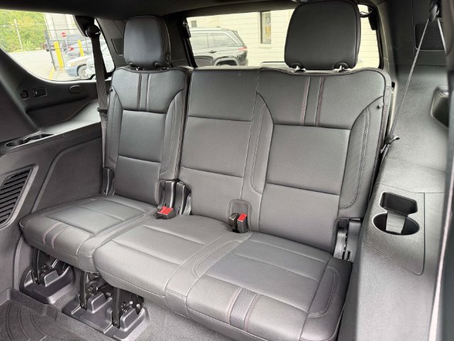 Used 2024 Chevrolet Tahoe RST w/ Luxury Package AWD/4WD image 14