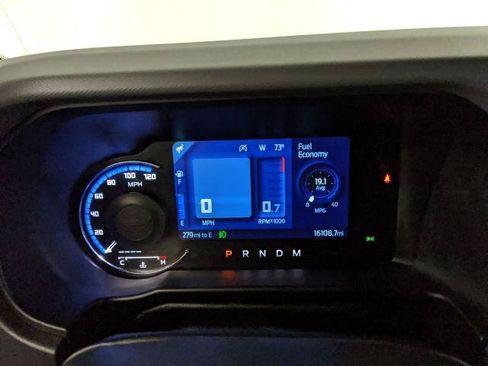 Certified 2024 Ford Bronco Black Diamond AWD/4WD image 15