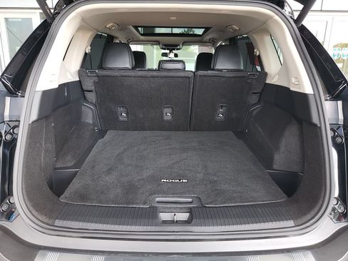 Certified 2023 Nissan Rogue SV w/ SV Premium B Package FWD image 14