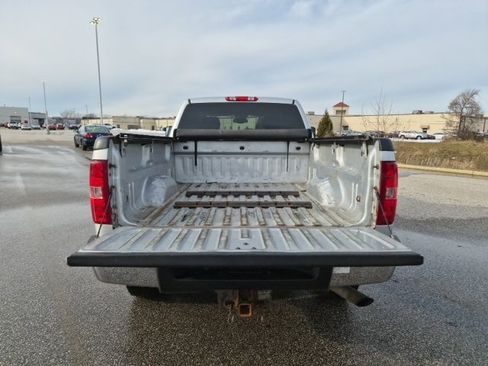 Used 2012 Chevrolet Silverado 2500 LT w/ Snow Plow Prep Package image 10
