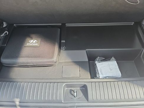 Certified 2026 Hyundai Ioniq 9 SEL AWD/4WD image 41
