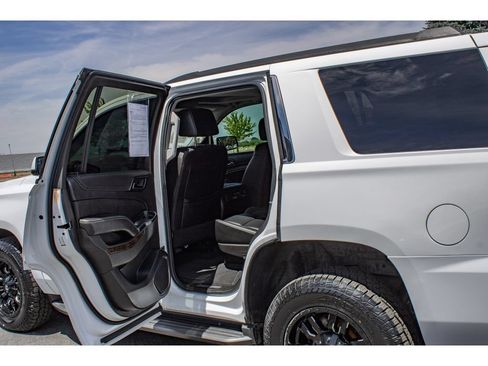 Used 2020 Chevrolet Tahoe LT AWD/4WD image 24