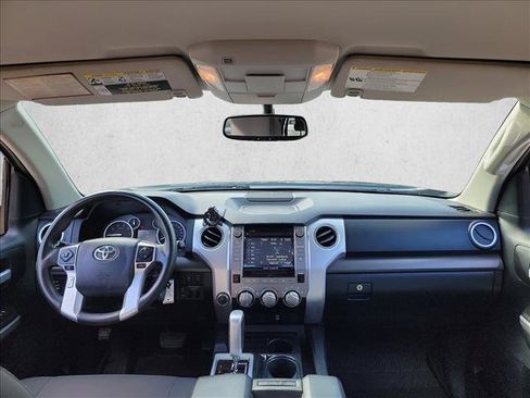 Used 2017 Toyota Tundra SR5 w/ SR5 Upgrade Package AWD/4WD image 14