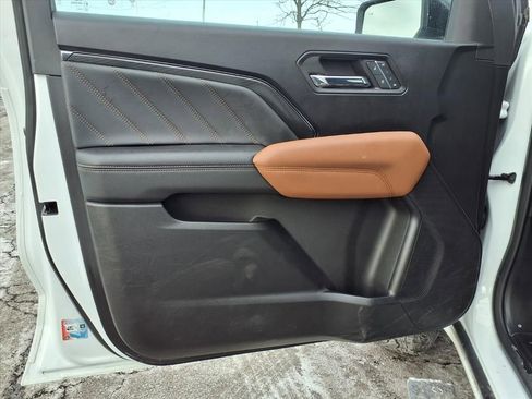 Certified 2023 GMC Canyon AT4 w/ AT4 Premium Package image 21