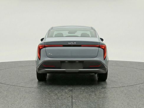 Used 2025 Kia K4 LXS image 7