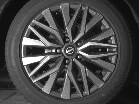 Used 2025 Nissan Altima 2.5 SV image 15