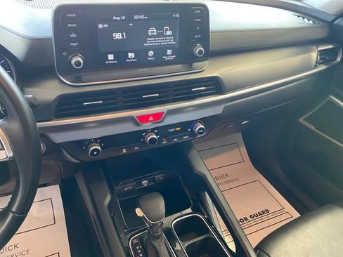 Used 2020 Kia Telluride LX AWD/4WD image 15