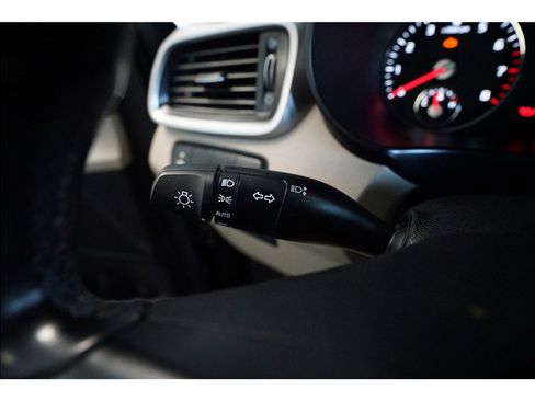 Used 2018 Kia Sorento AWD image 23