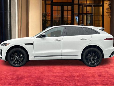 New 2025 Jaguar F-PACE R-Dynamic S image 2