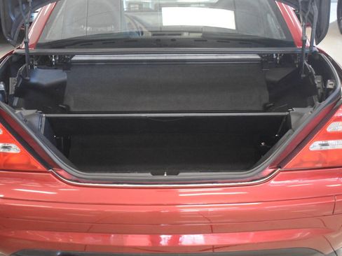 Used 2004 Mercedes-Benz SLK 230 image 35