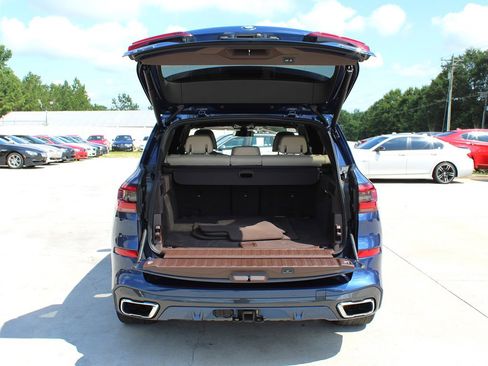 Used 2019 BMW X5 xDrive50i w/ M Sport Package AWD/4WD image 41