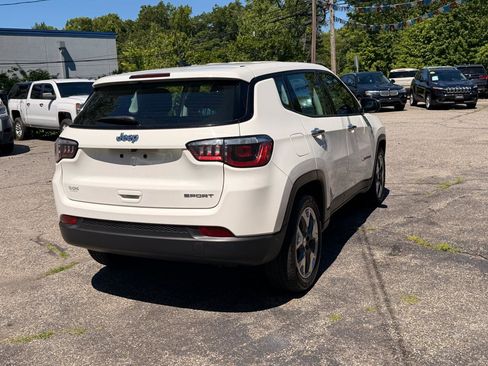 Used 2019 Jeep Compass Sport FWD image 7