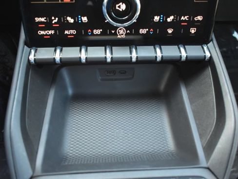 Used 2026 GMC Terrain Elevation w/ Elevation Premium Package AWD/4WD image 32