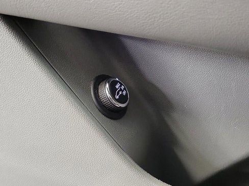 Certified 2022 Cadillac XT5 Premium Luxury image 29