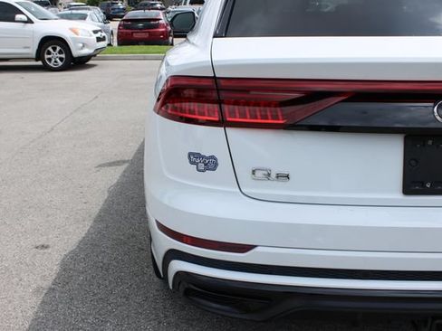 Used 2021 Audi Q8 Prestige AWD/4WD image 42