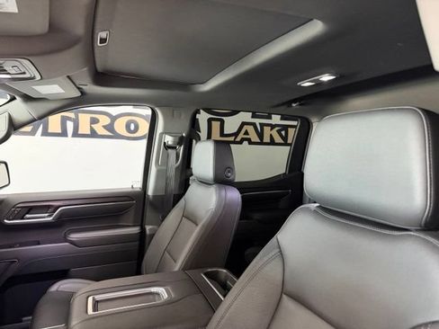 Used 2022 GMC Sierra 1500 SLT w/ SLT Convenience Package AWD/4WD image 13