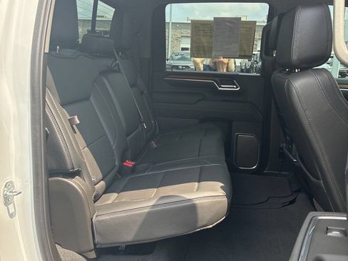 Used 2025 GMC Sierra 3500 Denali w/ Denali Reserve Package AWD/4WD image 24