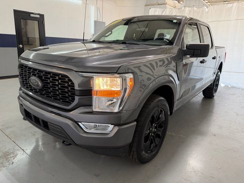 Used 2022 Ford F150 XL w/ STX Black Appearance Package AWD/4WD image 37
