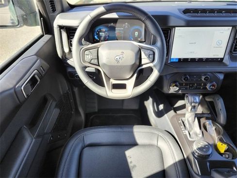 New 2025 Ford Bronco Badlands image 13