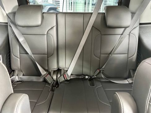Used 2018 GMC Yukon SLT w/ Open Road Package RWD image 23
