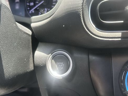 Used 2023 Hyundai Kona SEL FWD image 23