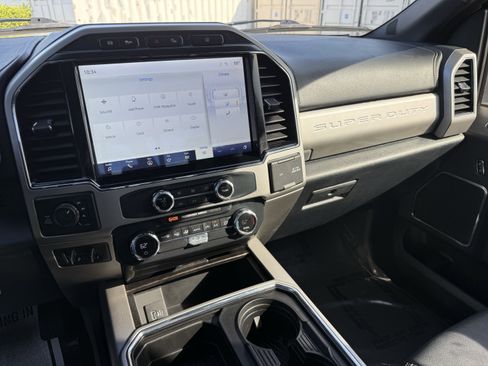 Used 2022 Ford F250 Lariat w/ Tremor Off-Road Package image 27