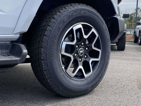 New 2026 Ford Bronco Outer Banks AWD/4WD image 9