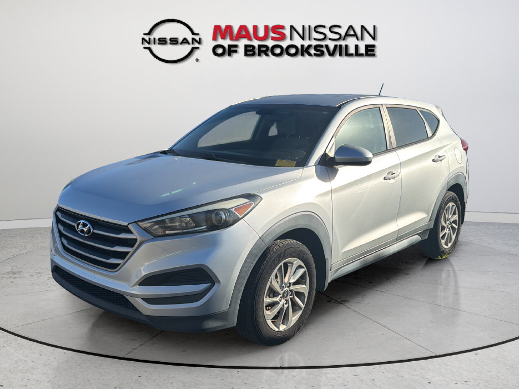 Used 2017 Hyundai Tucson SE w/ Cargo Package FWD image 5
