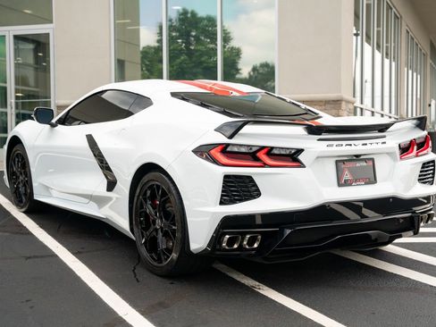 Used 2020 Chevrolet Corvette Stingray Premium Cpe w/ 3LT Preferred Equipment Group RWD image 23