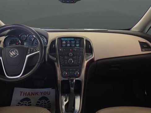 Used 2012 Buick Verano Leather FWD image 11