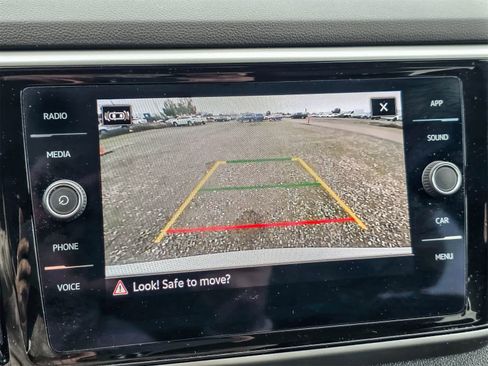 Used 2023 Volkswagen Atlas Cross Sport SE image 21